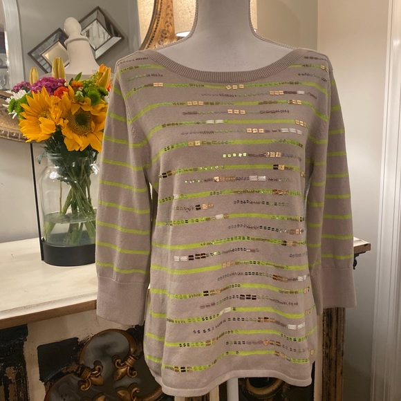 2/$35 Coldwater Creek Pretty Sequined Sweater Medium M 10-12 - Picture 1 of 5